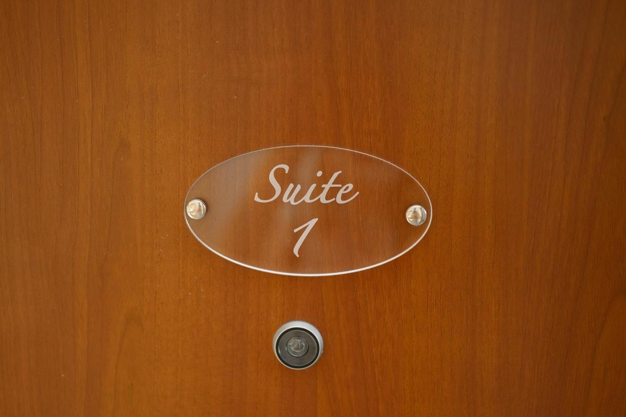 Romano'S Luxury Stay B&B Bari Cameră foto